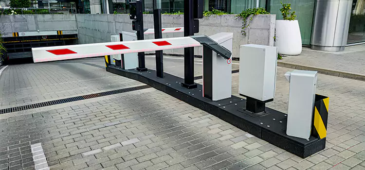 Custom Gate Design & Integration Berea